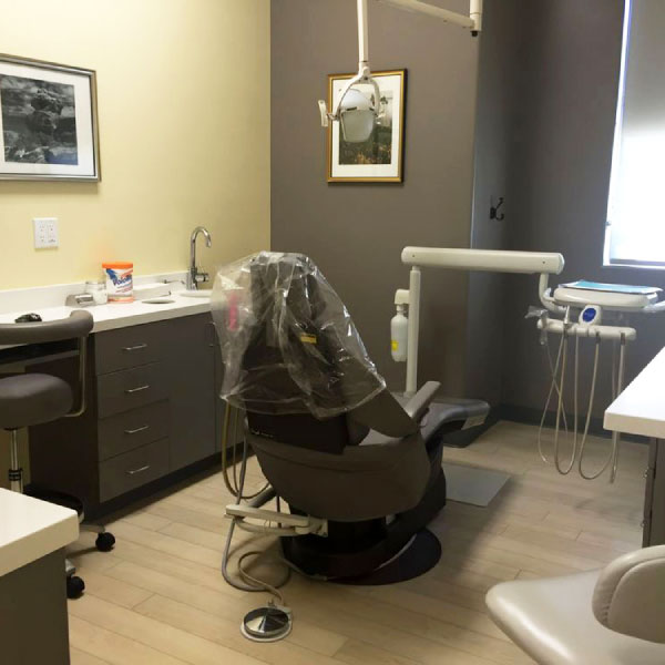 Dentist in Lancaster